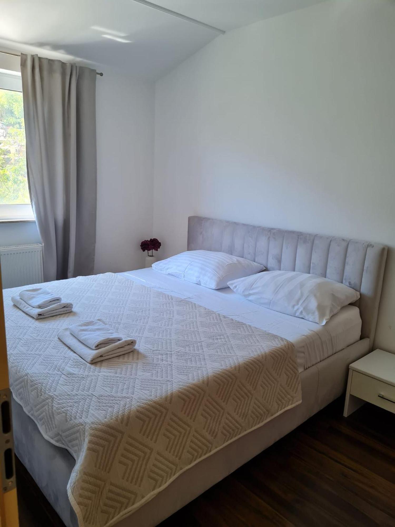 Villa Oleander Marina Buitenkant foto